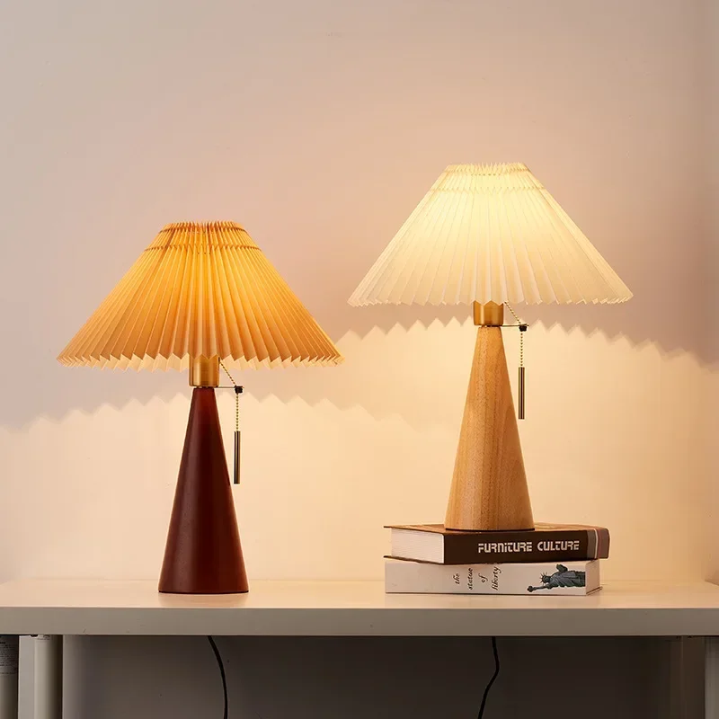 Retro Pleated Table Lamp Nordi - Solar Lamp review and price